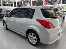 Nissan Tiida 18sl 2011/2012 SIM AUTOMÓVEIS ROLANTE / Carros no Vale