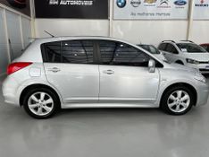 Nissan Tiida 18sl 2011/2012 SIM AUTOMÓVEIS ROLANTE / Carros no Vale