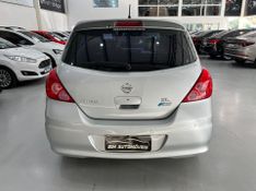 Nissan Tiida 18sl 2011/2012 SIM AUTOMÓVEIS ROLANTE / Carros no Vale