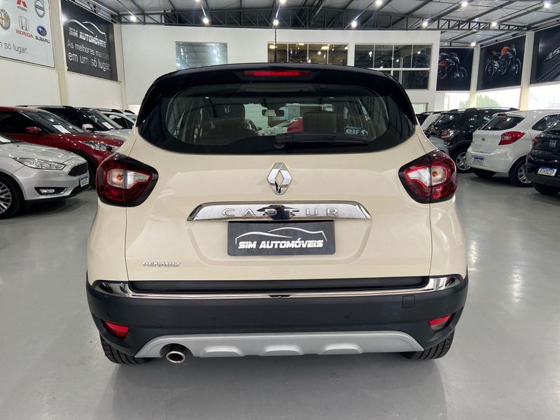 Renault Captur Intense 2.0 16v 2017/2018 SIM AUTOMÓVEIS ROLANTE / Carros no Vale