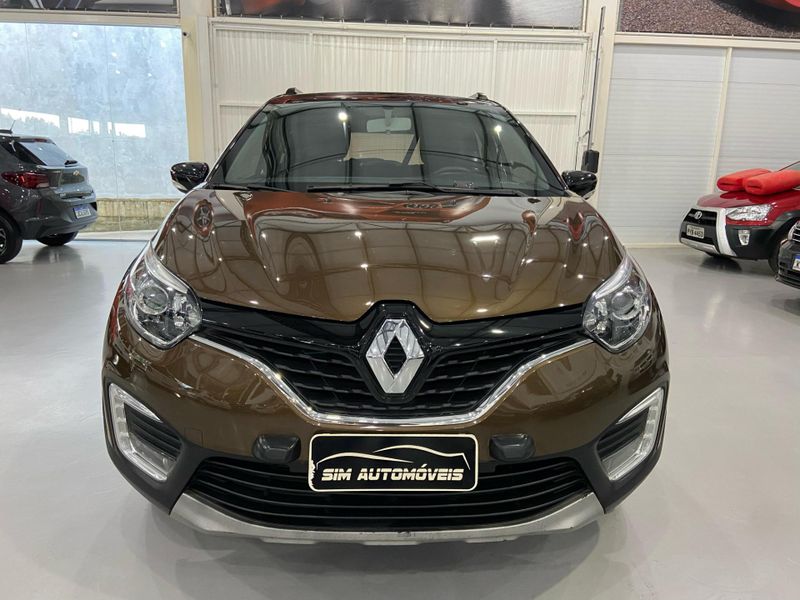 Renault Captur Life 16a 2018/2019 SIM AUTOMÓVEIS ROLANTE / Carros no Vale