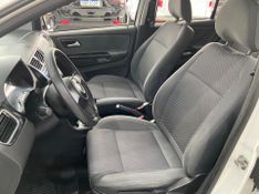 Volkswagen Fox 1.0 Gii 2010/2011 SIM AUTOMÓVEIS ROLANTE / Carros no Vale