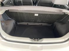 Volkswagen Fox 1.0 Gii 2010/2011 SIM AUTOMÓVEIS ROLANTE / Carros no Vale