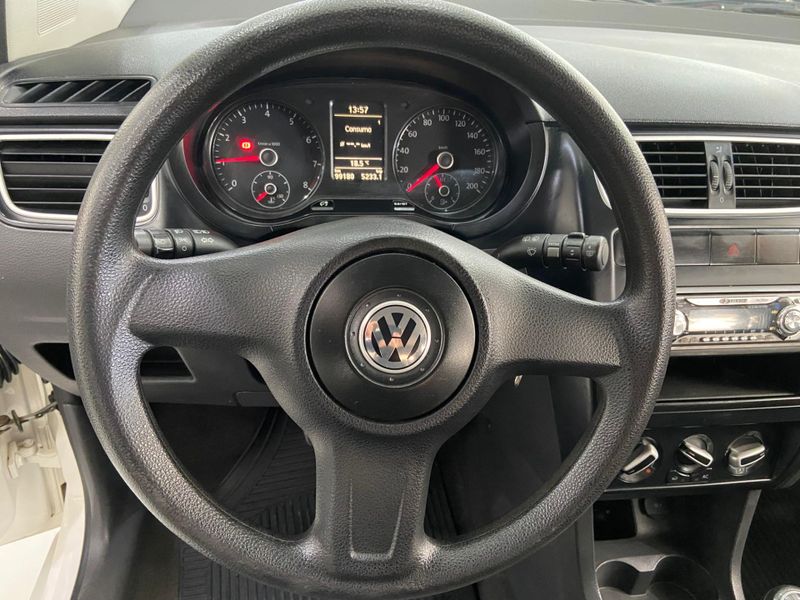 Volkswagen Fox 1.0 Gii 2010/2011 SIM AUTOMÓVEIS ROLANTE / Carros no Vale