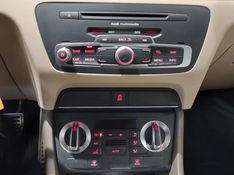 Audi Q3 2.0 TFSI AMBIENTE QUATTRO 4P GASOLINA S TRONIC 2014/2015 BETIOLO NOVOS E SEMINOVOS LAJEADO / Carros no Vale