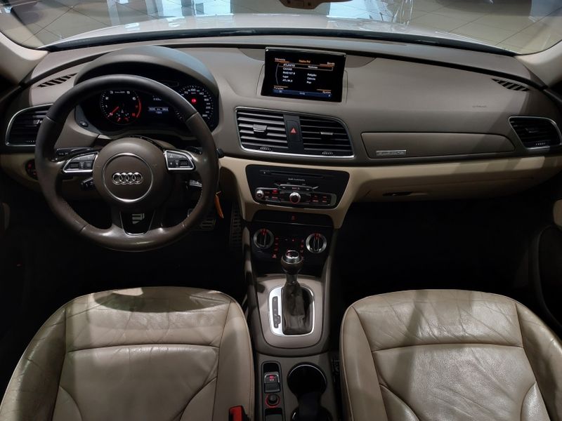 Audi Q3 2.0 TFSI AMBIENTE QUATTRO 4P GASOLINA S TRONIC 2014/2015 BETIOLO NOVOS E SEMINOVOS LAJEADO / Carros no Vale