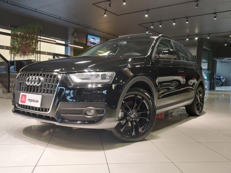 Audi Q3 2.0 TFSI AMBITION QUATTRO 4P GASOLINA S TRONIC 2013/2013 BETIOLO NOVOS E SEMINOVOS LAJEADO / Carros no Vale