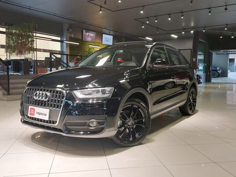 Audi Q3 2.0 TFSI AMBITION QUATTRO 4P GASOLINA S TRONIC 2013/2013 BETIOLO NOVOS E SEMINOVOS LAJEADO / Carros no Vale