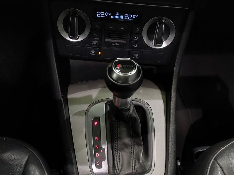 Audi Q3 2.0 TFSI AMBITION QUATTRO 4P GASOLINA S TRONIC 2013/2013 BETIOLO NOVOS E SEMINOVOS LAJEADO / Carros no Vale