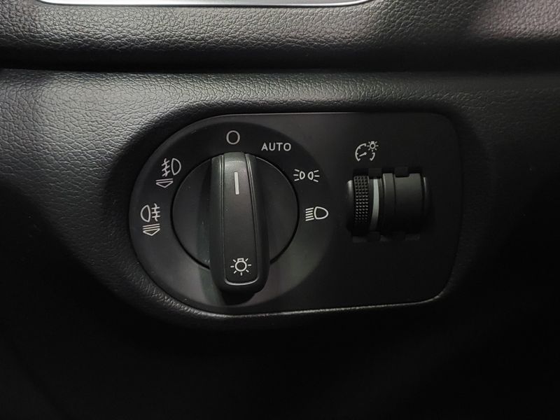 Audi Q3 2.0 TFSI AMBITION QUATTRO 4P GASOLINA S TRONIC 2013/2013 BETIOLO NOVOS E SEMINOVOS LAJEADO / Carros no Vale