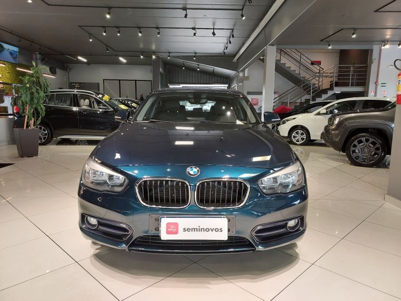 BMW 120i 2.0 16V SPORT ACTIVEFLEX 4P AUTOMÁTICO 2015/2015 BETIOLO NOVOS E SEMINOVOS LAJEADO / Carros no Vale