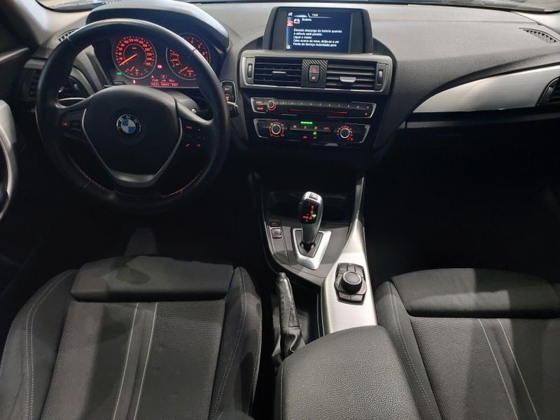 BMW 120i 2.0 16V SPORT ACTIVEFLEX 4P AUTOMÁTICO 2015/2015 BETIOLO NOVOS E SEMINOVOS LAJEADO / Carros no Vale