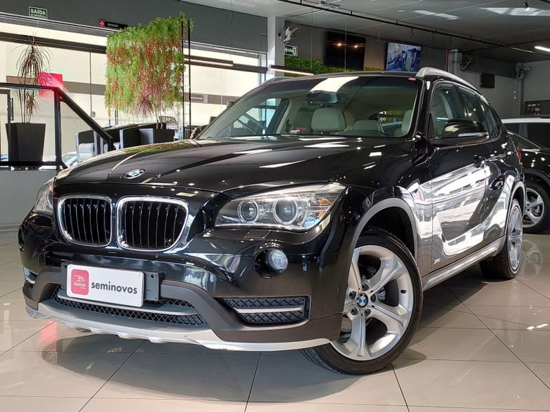 BMW X1 2.0 16V TURBO ACTIVEFLEX SDRIVE20I 4P AUTOMÁTICO 2014/2015 BETIOLO NOVOS E SEMINOVOS LAJEADO / Carros no Vale