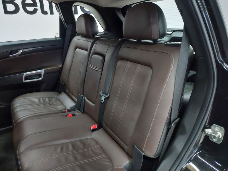 Chevrolet CAPTIVA 2.4 SIDI 16V GASOLINA 4P AUTOMÁTICO 2015/2016 BETIOLO NOVOS E SEMINOVOS LAJEADO / Carros no Vale