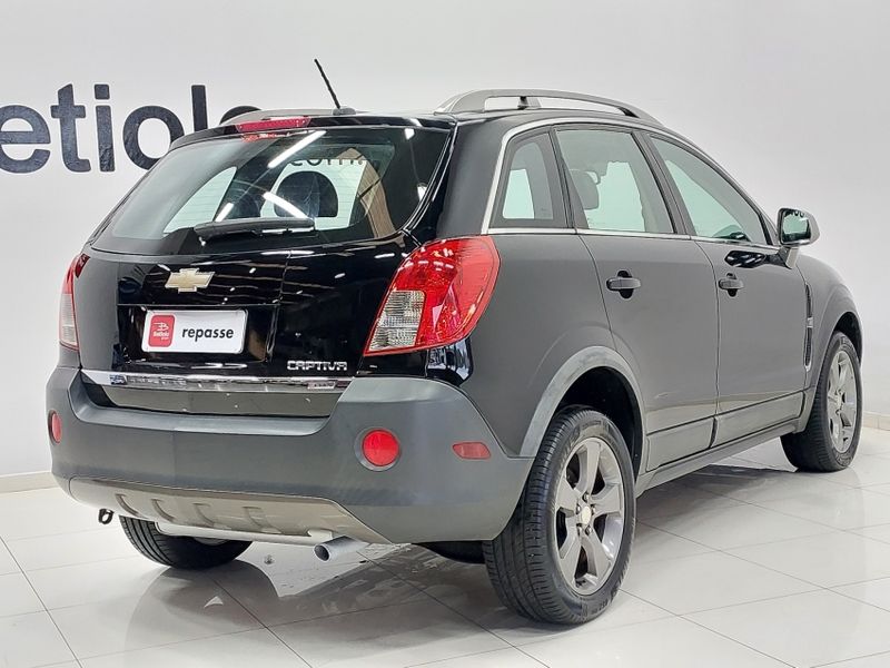 Chevrolet CAPTIVA 2.4 SIDI 16V GASOLINA 4P AUTOMÁTICO 2015/2016 BETIOLO NOVOS E SEMINOVOS LAJEADO / Carros no Vale