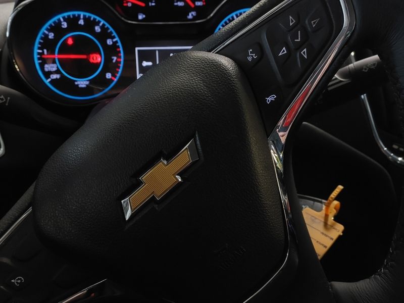 Chevrolet CRUZE 1.4 TURBO LT 16V FLEX 4P AUTOMÁTICO 2016/2017 BETIOLO NOVOS E SEMINOVOS LAJEADO / Carros no Vale