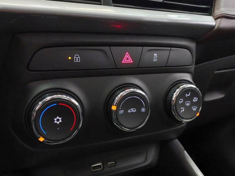 Chevrolet MONTANA 1.2 TURBO FLEX LTZ AUTOMÁTICO 2025/2025 BETIOLO NOVOS E SEMINOVOS LAJEADO / Carros no Vale