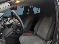 Chevrolet ONIX 1.0 FLEX LT MANUAL 2023/2024 BETIOLO NOVOS E SEMINOVOS LAJEADO / Carros no Vale