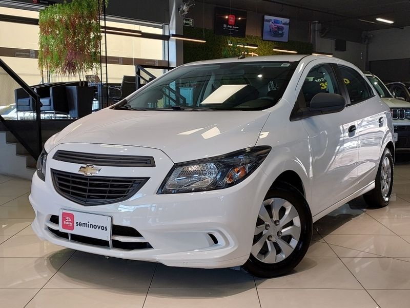 Chevrolet ONIX 1.0 MPFI JOY 8V FLEX 4P MANUAL 2019/2019 BETIOLO NOVOS E SEMINOVOS LAJEADO / Carros no Vale