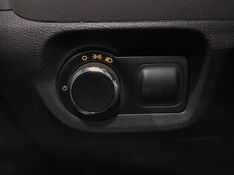 Chevrolet ONIX 1.0 MPFI JOY 8V FLEX 4P MANUAL 2019/2019 BETIOLO NOVOS E SEMINOVOS LAJEADO / Carros no Vale