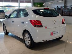 Chevrolet ONIX 1.0 MPFI JOY 8V FLEX 4P MANUAL 2019/2019 BETIOLO NOVOS E SEMINOVOS LAJEADO / Carros no Vale