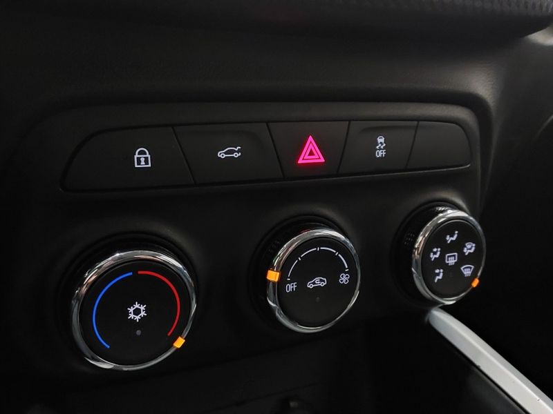 Chevrolet ONIX 1.0 TURBO FLEX LT AUTOMÁTICO 2022/2023 BETIOLO NOVOS E SEMINOVOS LAJEADO / Carros no Vale