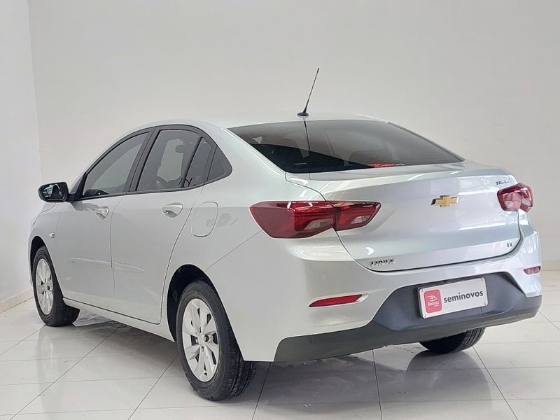 Chevrolet ONIX 1.0 TURBO FLEX LT AUTOMÁTICO 2022/2023 BETIOLO NOVOS E SEMINOVOS LAJEADO / Carros no Vale