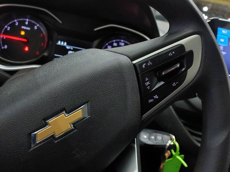 Chevrolet ONIX 1.0 TURBO FLEX LT MANUAL 2022/2023 BETIOLO NOVOS E SEMINOVOS LAJEADO / Carros no Vale