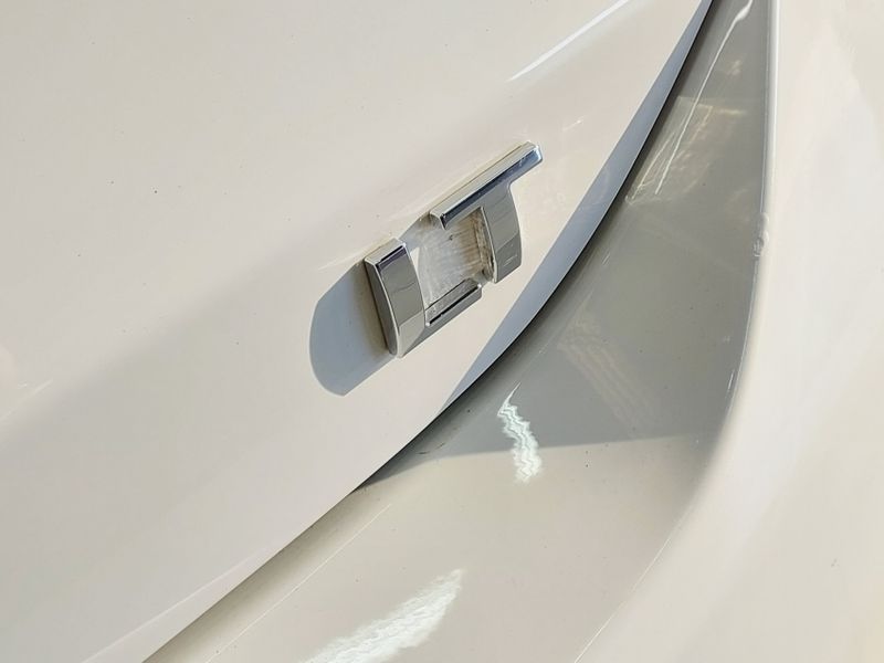 Chevrolet ONIX 1.0 TURBO FLEX LT MANUAL 2022/2023 BETIOLO NOVOS E SEMINOVOS LAJEADO / Carros no Vale