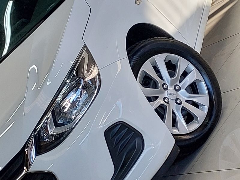 Chevrolet ONIX 1.0 TURBO FLEX LT MANUAL 2022/2023 BETIOLO NOVOS E SEMINOVOS LAJEADO / Carros no Vale