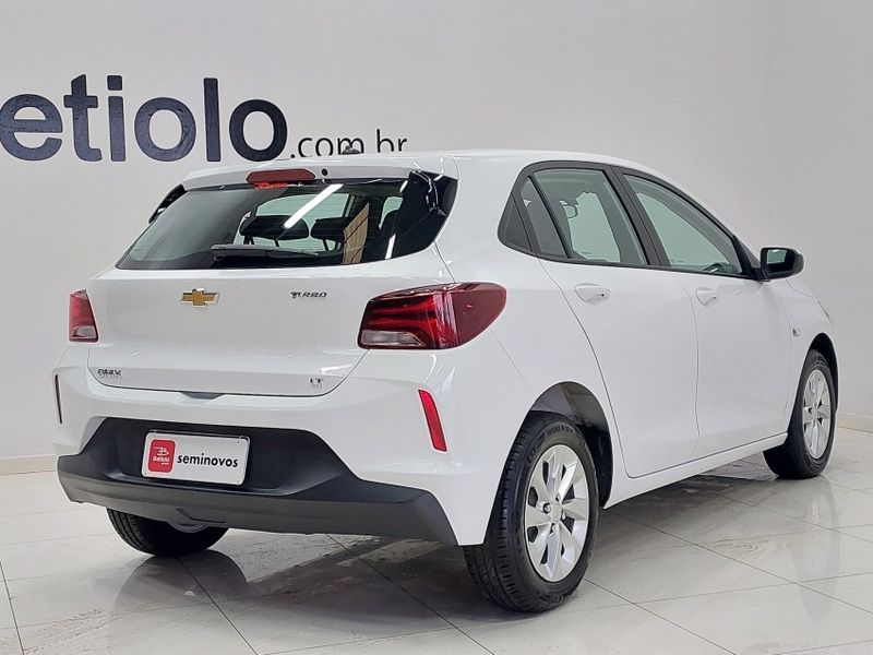 Chevrolet ONIX 1.0 TURBO FLEX LT MANUAL 2022/2023 BETIOLO NOVOS E SEMINOVOS LAJEADO / Carros no Vale