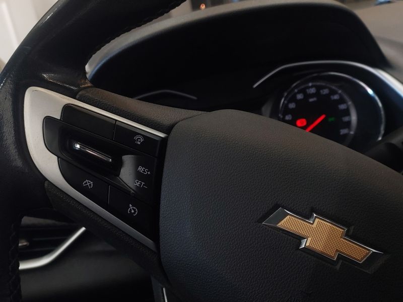 Chevrolet ONIX 1.0 TURBO FLEX PLUS AUTOMÁTICO 2019/2020 BETIOLO NOVOS E SEMINOVOS LAJEADO / Carros no Vale