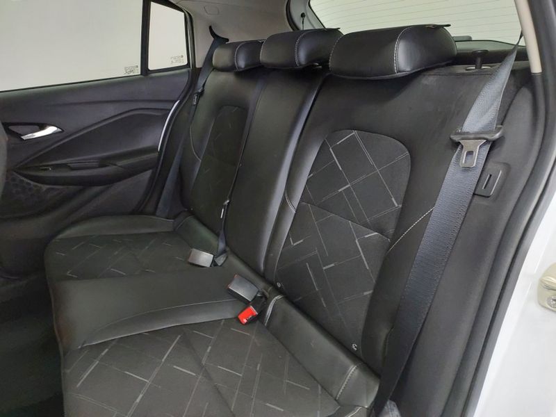 Chevrolet ONIX 1.0 TURBO FLEX PREMIER AUTOMÁTICO 2021/2022 BETIOLO NOVOS E SEMINOVOS LAJEADO / Carros no Vale