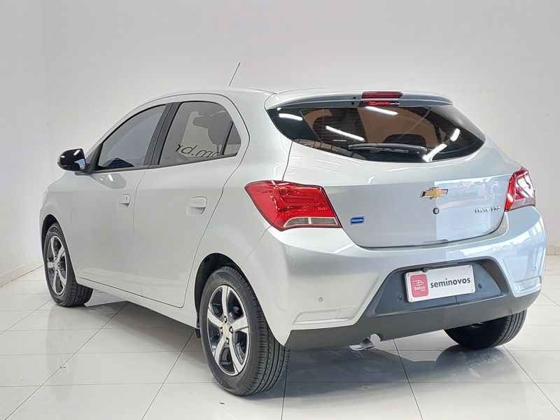 Chevrolet ONIX 1.4 MPFI LTZ 8V FLEX 4P AUTOMÁTICO 2016/2017 BETIOLO NOVOS E SEMINOVOS LAJEADO / Carros no Vale