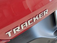 Chevrolet TRACKER 1.0 TURBO FLEX LT AUTOMÁTICO 2024/2024 BETIOLO NOVOS E SEMINOVOS LAJEADO / Carros no Vale