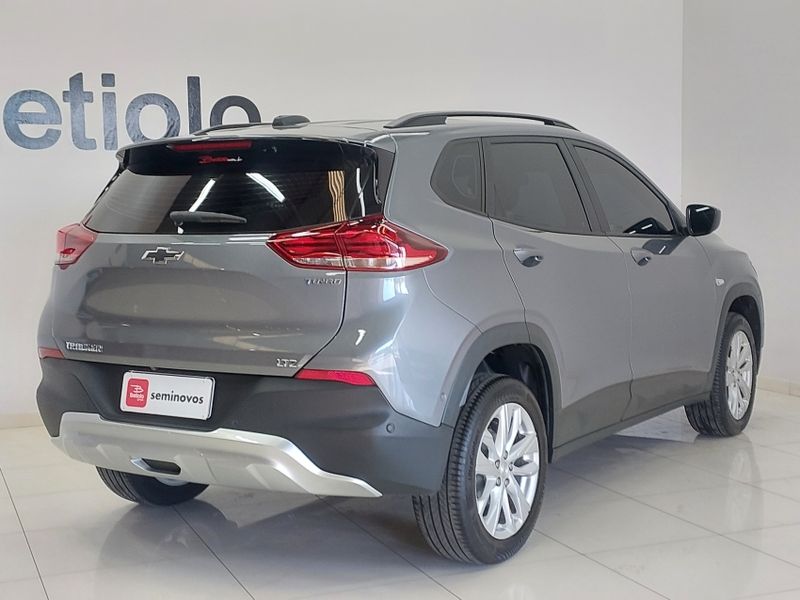 Chevrolet TRACKER 1.0 TURBO FLEX LTZ AUTOMÁTICO 2022/2022 BETIOLO NOVOS E SEMINOVOS LAJEADO / Carros no Vale