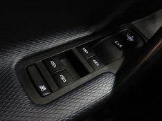 Chevrolet TRACKER 1.2 TURBO FLEX PREMIER AUTOMÁTICO 2020/2021 BETIOLO NOVOS E SEMINOVOS LAJEADO / Carros no Vale