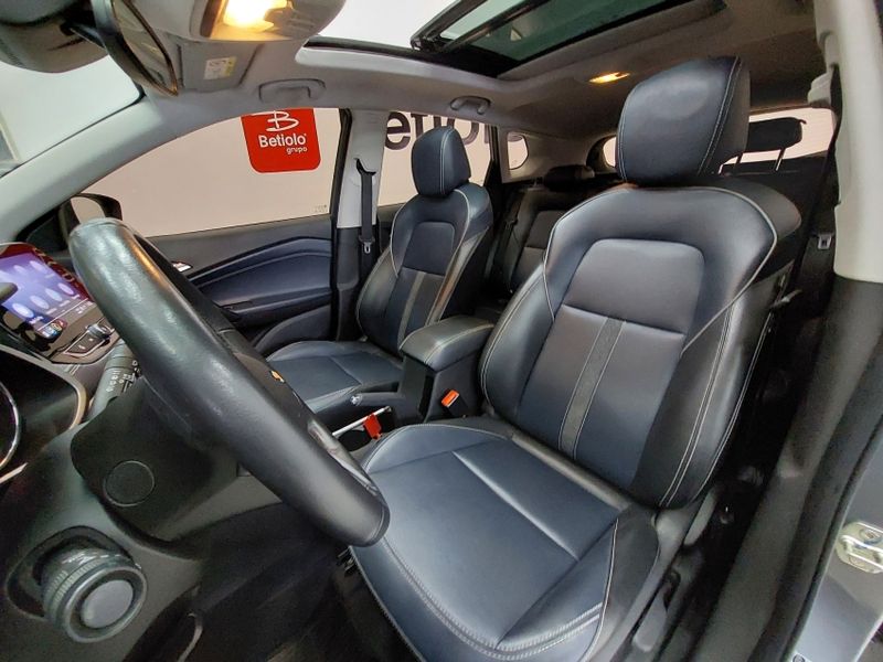 Chevrolet TRACKER 1.2 TURBO FLEX PREMIER AUTOMÁTICO 2020/2021 BETIOLO NOVOS E SEMINOVOS LAJEADO / Carros no Vale