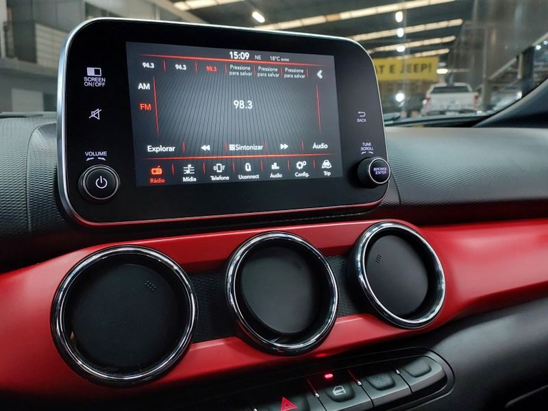 Fiat ARGO 1.8 E.TORQ FLEX HGT AT6 2018/2018 BETIOLO NOVOS E SEMINOVOS LAJEADO / Carros no Vale