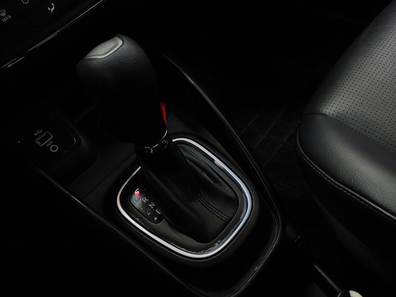 Fiat ARGO 1.8 E.TORQ FLEX HGT AT6 2018/2018 BETIOLO NOVOS E SEMINOVOS LAJEADO / Carros no Vale