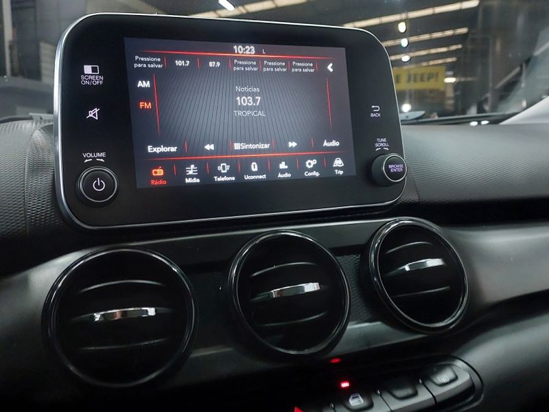 Fiat CRONOS 1.0 FIREFLY FLEX DRIVE MANUAL 2023/2023 BETIOLO NOVOS E SEMINOVOS LAJEADO / Carros no Vale