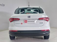 Fiat CRONOS 1.0 FIREFLY FLEX DRIVE MANUAL 2023/2023 BETIOLO NOVOS E SEMINOVOS LAJEADO / Carros no Vale