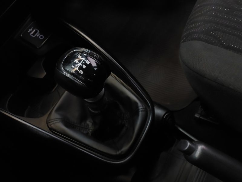 Fiat CRONOS 1.3 FIREFLY FLEX DRIVE MANUAL 2021/2022 BETIOLO NOVOS E SEMINOVOS LAJEADO / Carros no Vale