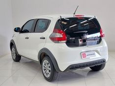 Fiat MOBI 1.0 EVO FLEX LIKE MANUAL 2023/2024 BETIOLO NOVOS E SEMINOVOS LAJEADO / Carros no Vale