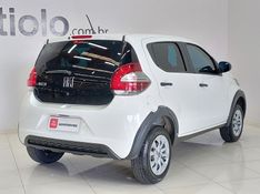 Fiat MOBI 1.0 EVO FLEX LIKE MANUAL 2023/2024 BETIOLO NOVOS E SEMINOVOS LAJEADO / Carros no Vale
