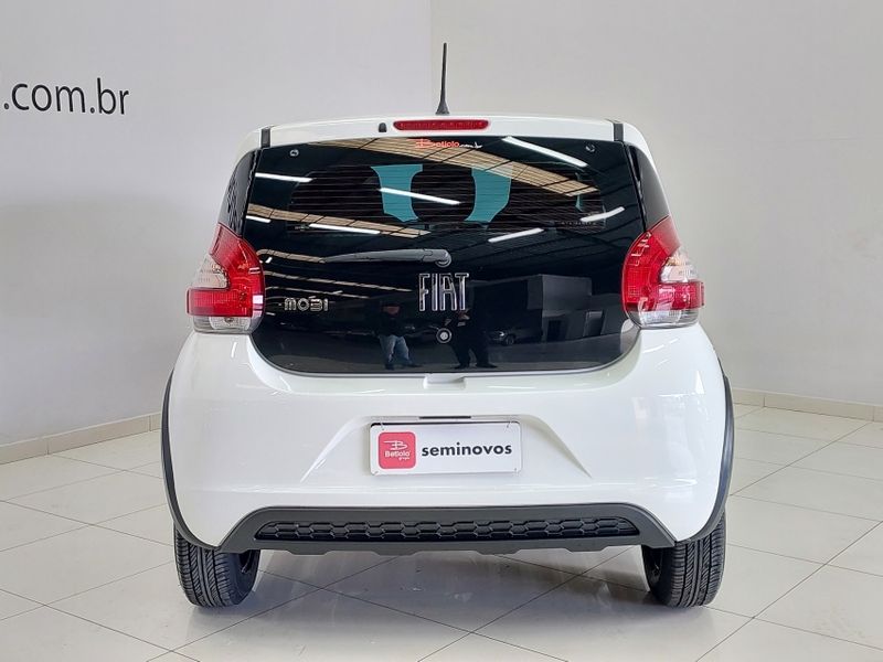 Fiat MOBI 1.0 EVO FLEX LIKE MANUAL 2023/2024 BETIOLO NOVOS E SEMINOVOS LAJEADO / Carros no Vale