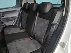 Fiat MOBI 1.0 EVO FLEX LIKE MANUAL 2023/2024 BETIOLO NOVOS E SEMINOVOS LAJEADO / Carros no Vale