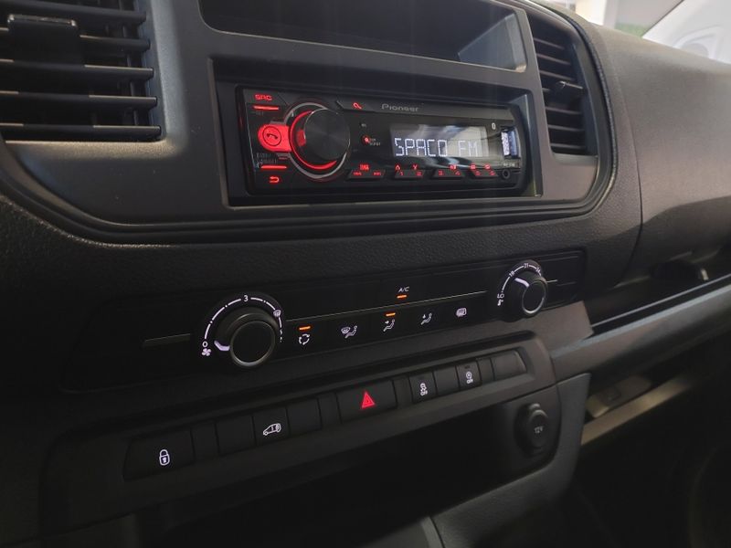 Fiat SCUDO 1.5 BLUEHDI DIESEL CARGO MANUAL 2023/2024 BETIOLO NOVOS E SEMINOVOS LAJEADO / Carros no Vale