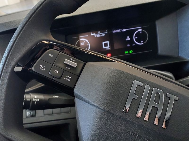 Fiat SCUDO 2.2 TURBO DIESEL CARGO MANUAL 2025/2025 BETIOLO NOVOS E SEMINOVOS LAJEADO / Carros no Vale