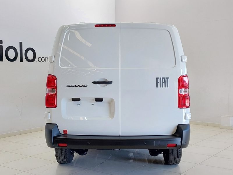 Fiat SCUDO 2.2 TURBO DIESEL CARGO MANUAL 2025/2025 BETIOLO NOVOS E SEMINOVOS LAJEADO / Carros no Vale